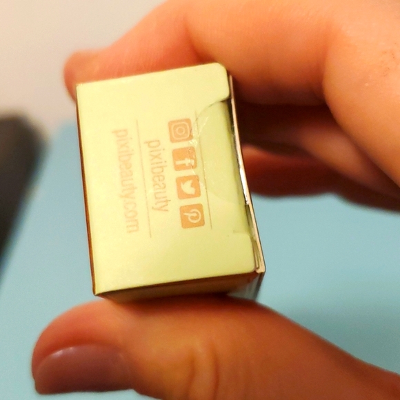 NIB Pixi Radiance Perfect or Shimmer - Picture 4 of 5